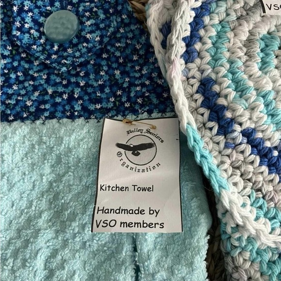 Handmade Kitchen Towel Trivet Scrubber Cloth Potholder Set - Picture 4 of 5